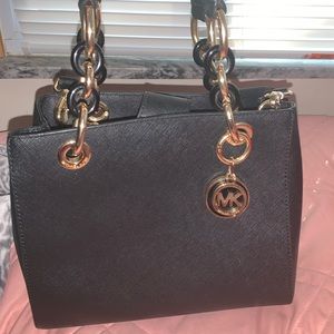 Michael Kors Small Saffiano Cynthia Purse